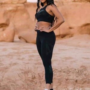 Zyia Black Mirage Cuff Leggings Size 4